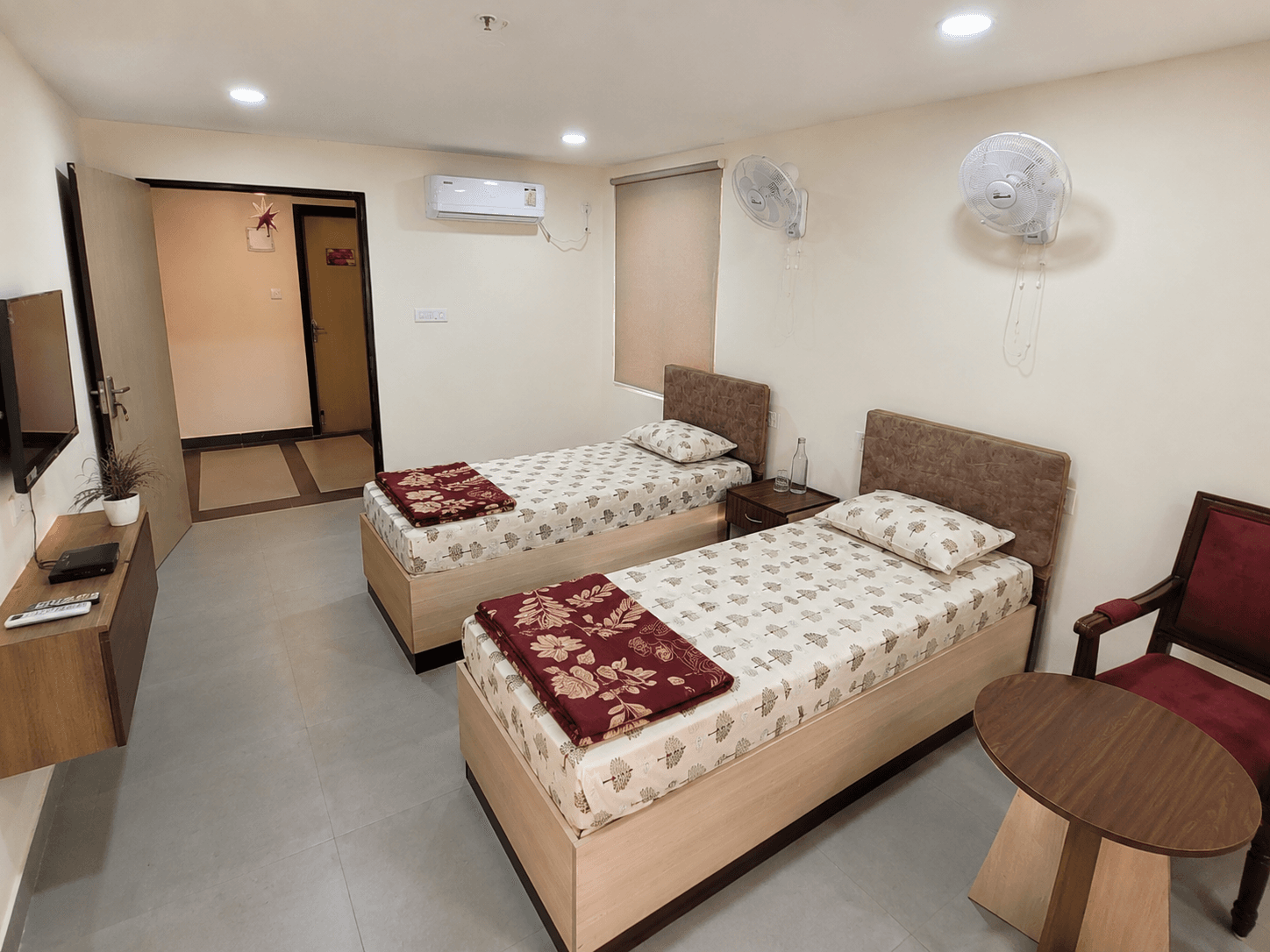 Twin Sharing room at HCAH SuVitas senior care